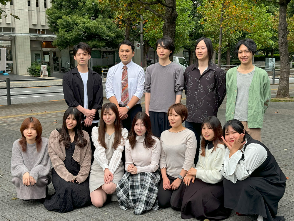 社員の集合写真